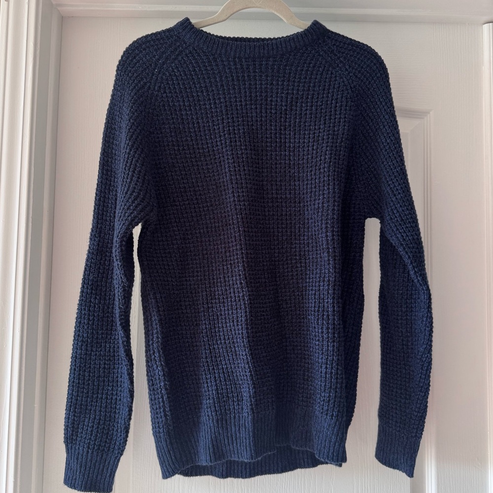 Cedarwood State men’s blue sweater